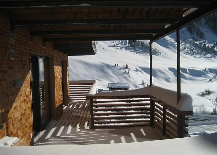 Hus Hoerili * 莱赫阿尔贝格